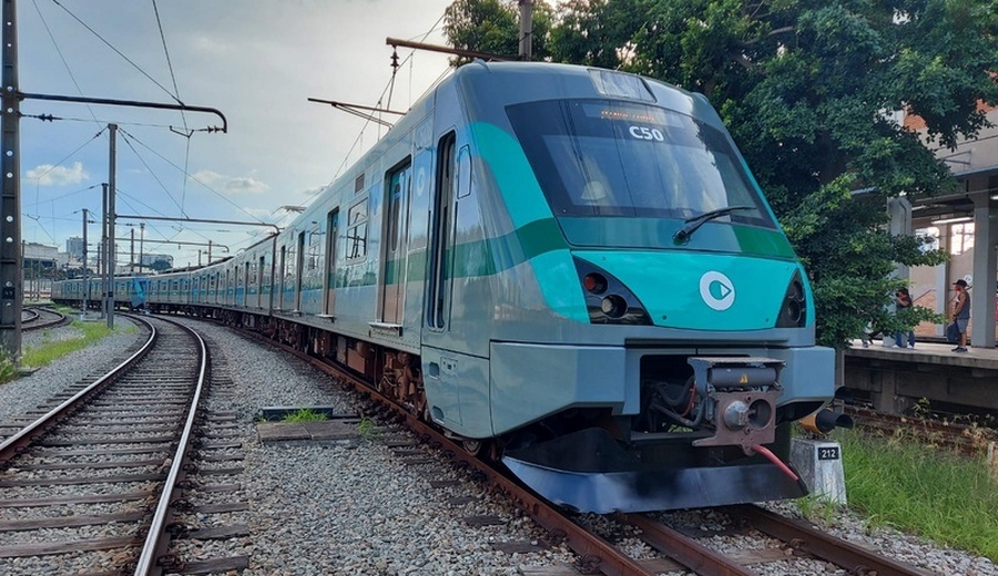 ViaMobilidade do Grupo CCR assume Linhas 8-Diamante e 9-Esmeralda e anuncia compra de 36 novos trens da Alstom