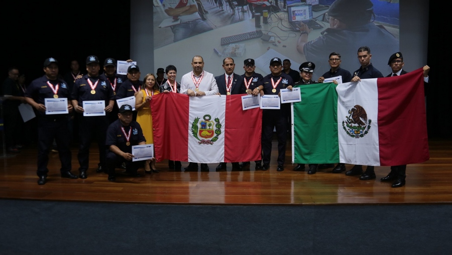 Polícias do Peru e México se formam em Estágio de Segurança Cívica em Santana de Parnaíba 