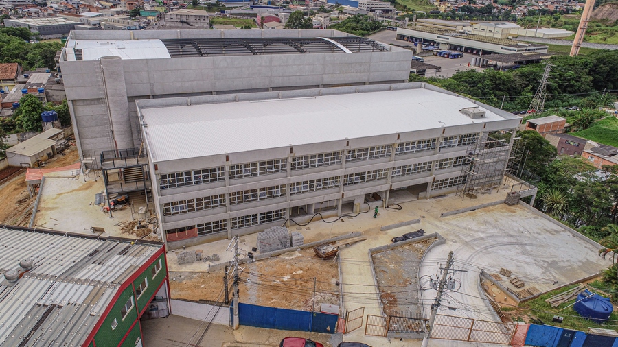 Obras  de construção do novo Colégio Abelardo avançam na região da Fazendinha